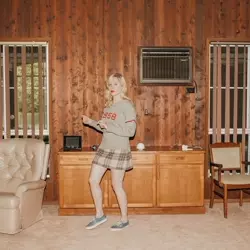 More Julia Jacklin