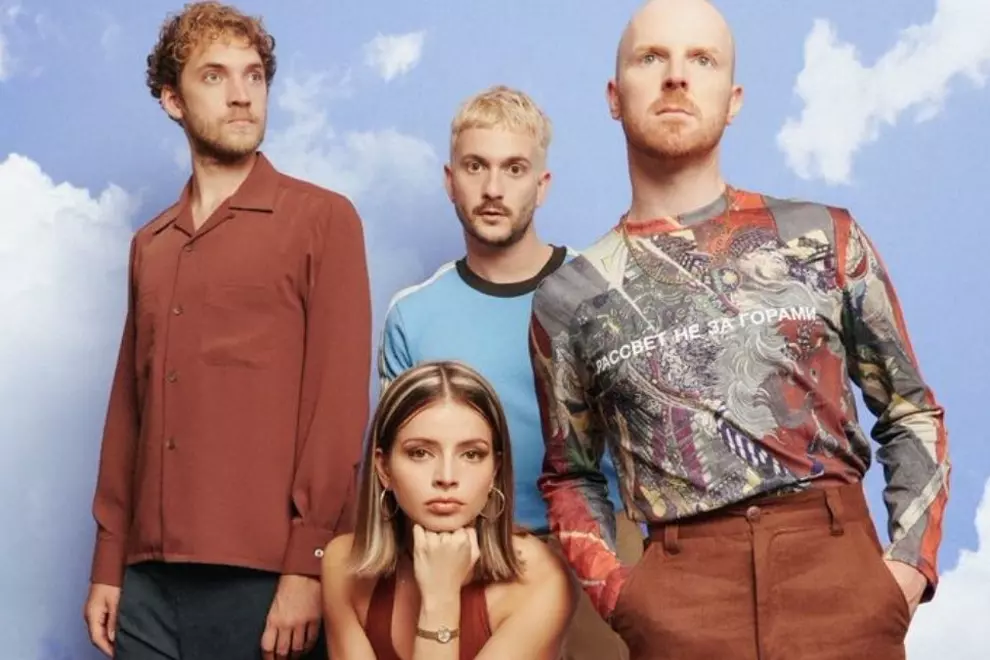 The Jungle Giants unveil their fourth album 'Love Signs' today, with frontman Sam joining 'The Green Room' podcast to chat all about it.