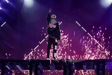 Live Review: Justin Bieber, Martin Garrix