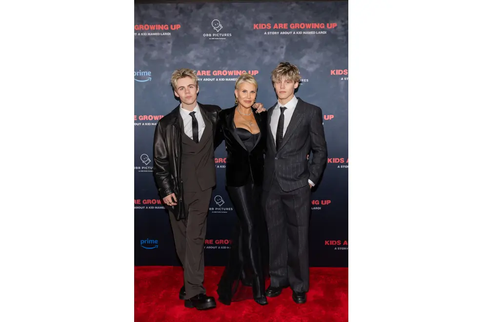 The Kid LAROI, Sloane Howard, Austin Howard