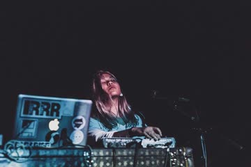 Live Review: Leisure Suite, ALTA, HTML Flowers, Martin King