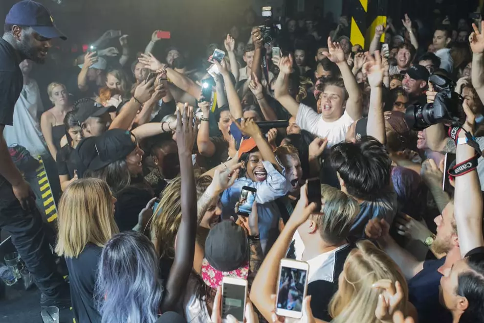 Photos by Simone Fisher