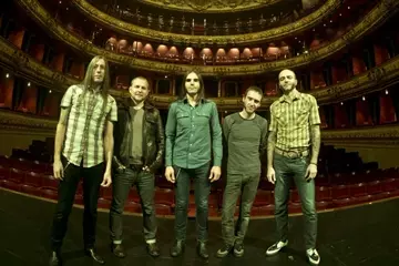 Los Coronas