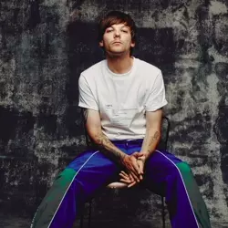 More Louis Tomlinson