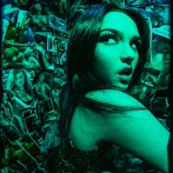 More Maggie Lindemann