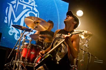 Live Review: Make Them Suffer, Wage War, Alpha Wolf, DREGG 