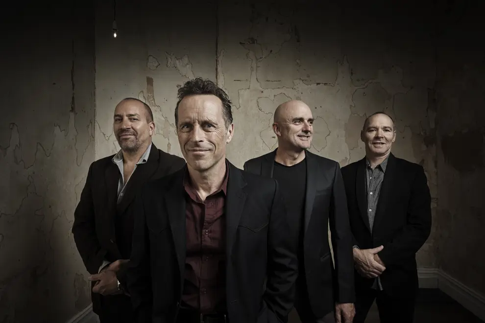 Mark Seymour & The Undertow