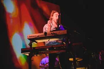 Matt Corby @ Kings Park. Pic by Liam Fawell