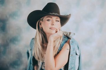 “Let’s Feud”: Max Jackson Calls Out Country’s Women