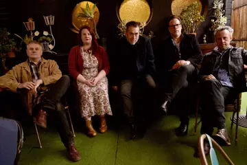 Mick Thomas' Roving Commission