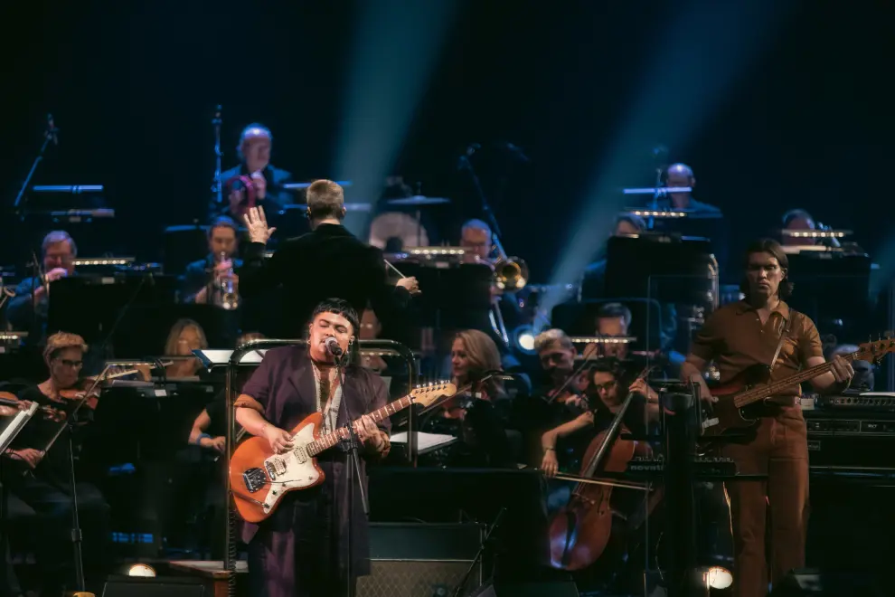 Mo'Ju performing at Hamer Hall with the Melbourne Symphony Orchestra