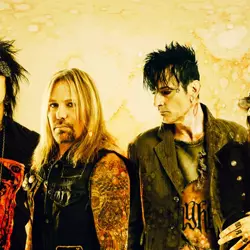 More Mötley Crüe