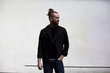 Newton Faulkner