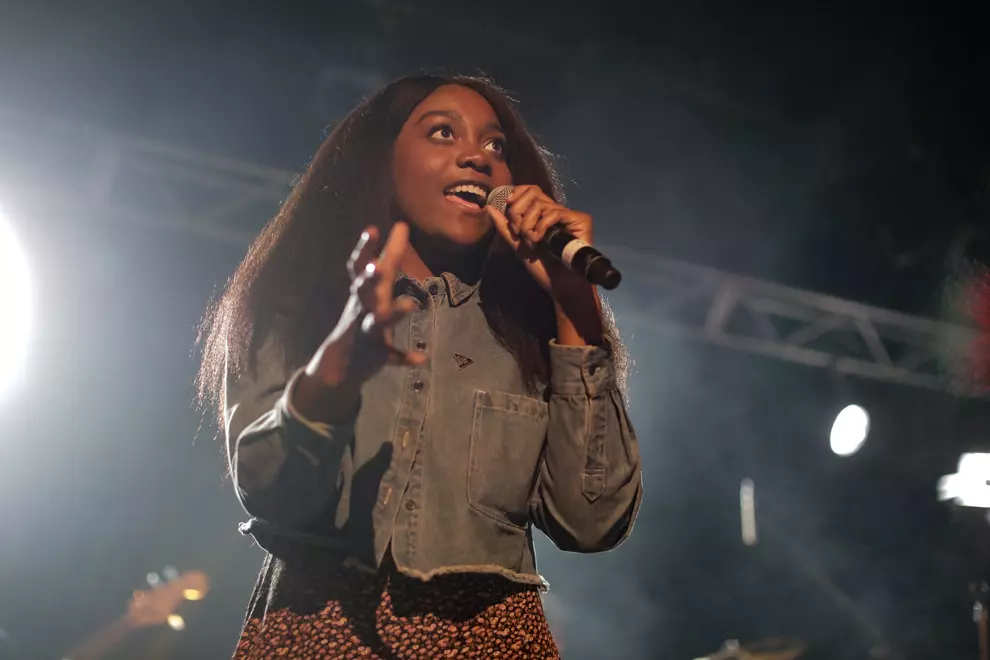Noname @ Metro Theatre. Photos by Josh Groom