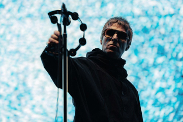 “Don’t Talk To Me If You Don’t Like Oasis”: Gallagher Mania Takes Over Tinder