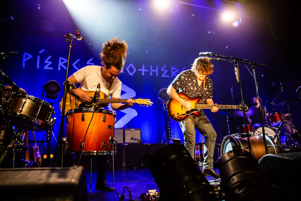 Pierce Brothers @ Forum Theatre. Photos by Monique Pizzica.