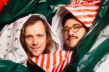 Polish Club Announce 'Christmas Stinks!' Album, 'Xmas Bowlo Bash' Shows