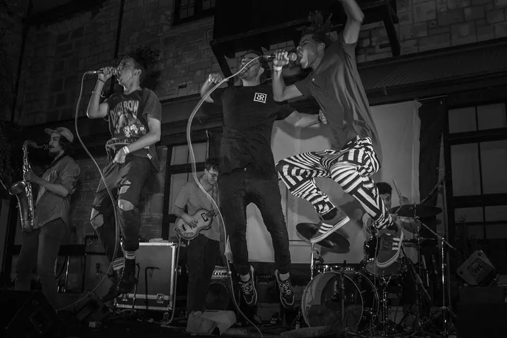 Pic by Yoann Derunes