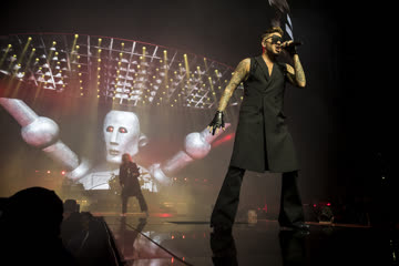 Live Review: Queen + Adam Lambert