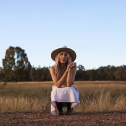 More Raechel Whitchurch