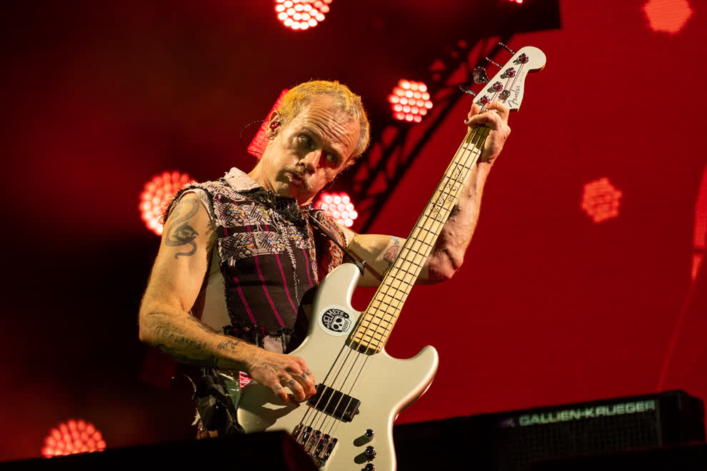 Red Hot Chili Peppers @ nib Stadium. Photos by Adrian Thomson