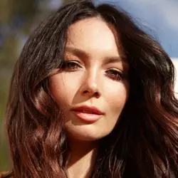 More Ricki-Lee Coulter