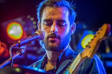 Live Review: Comes A Time 