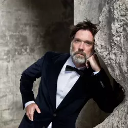 More Rufus Wainwright