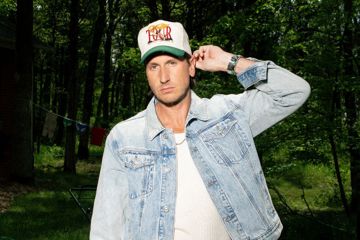 Russell Dickerson On Going Bigger, Bolder & Famous Back Home