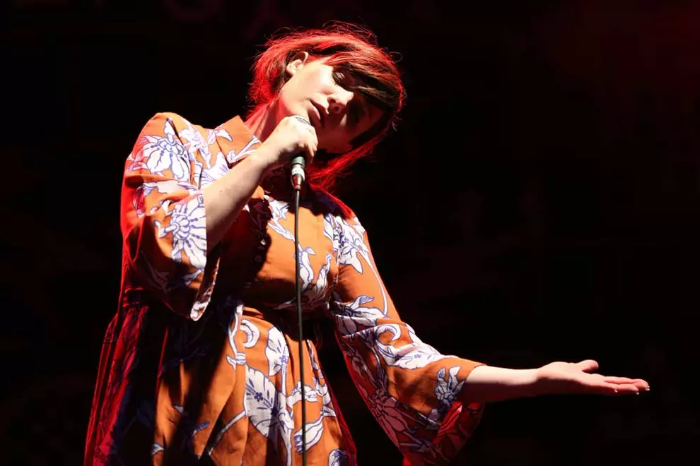 Sarah Blasko @ Taronga Zoo. Pic by Angela Padovan.