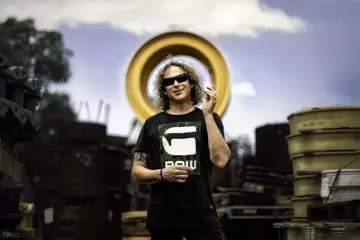 Screaming Jets vocalist Dave Gleeson