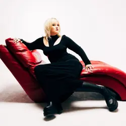 More Siobhan Cotchin