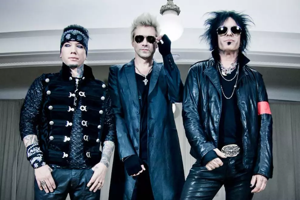 SIXX: AM
