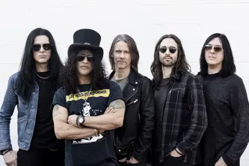 Slash ft. Myles Kennedy & The Conspirators
