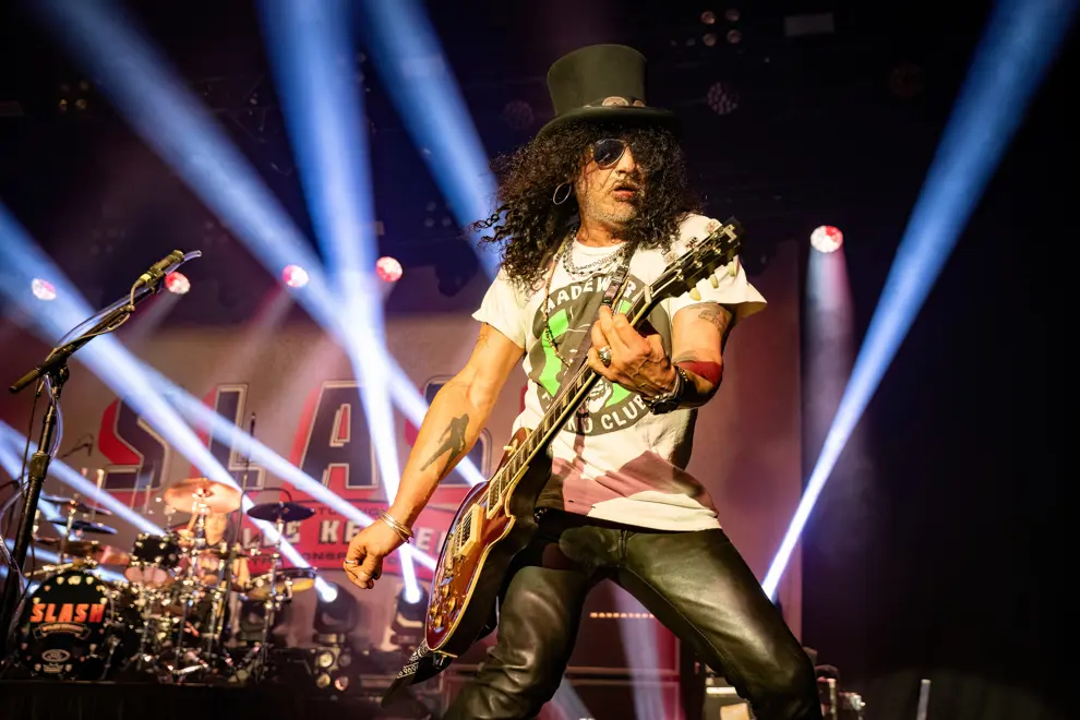 Slash feat Myles Kennedy & The Conspirators