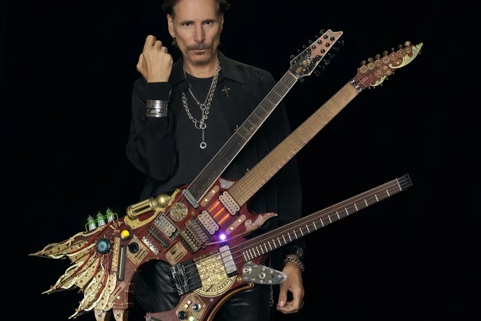 Steve Vai