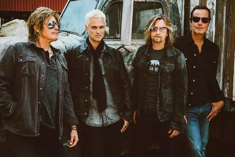 Stone Temple Pilots with new lead singer Jeff Gutt