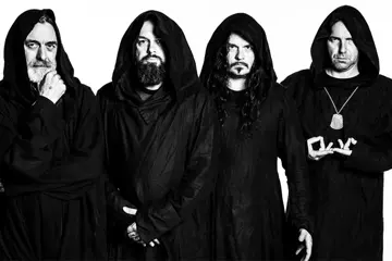 Sunn O)))