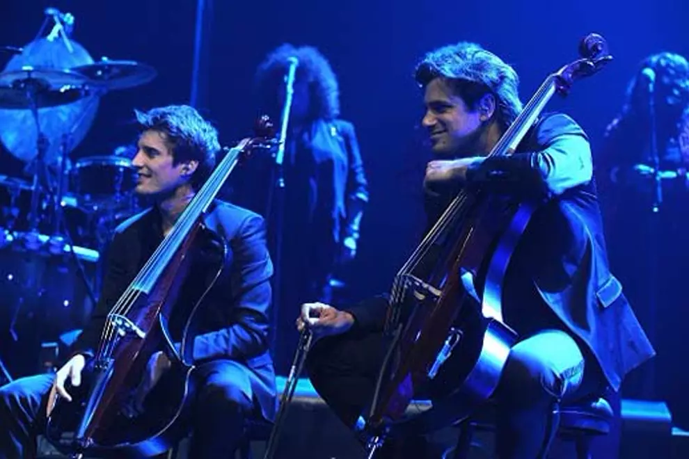 2Cellos