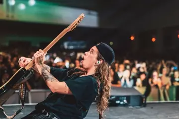 Tash Sultana. Pic by Dara Munnis.