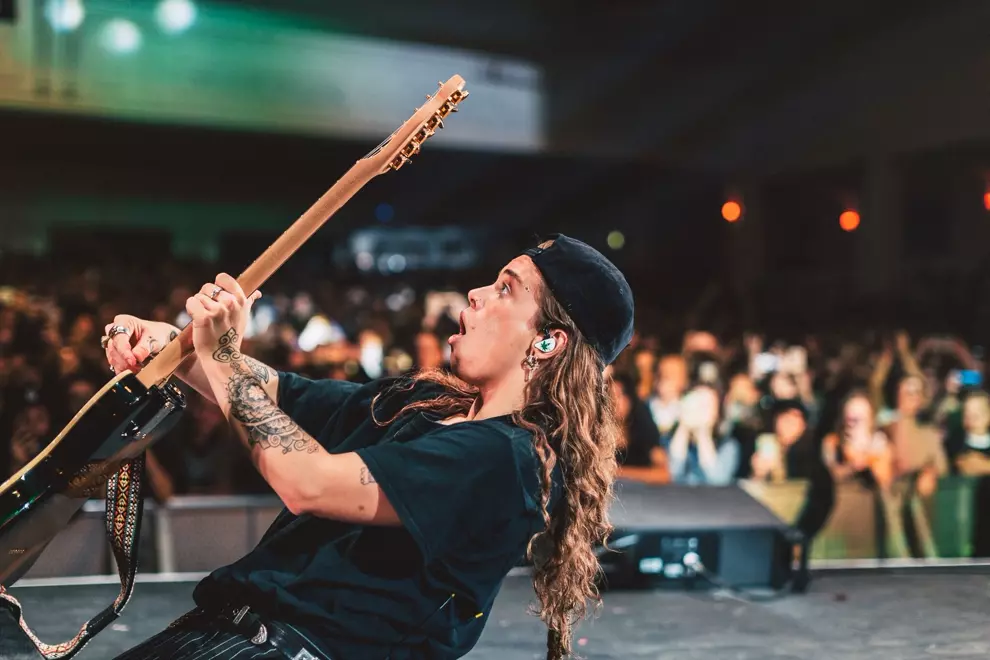 Tash Sultana. Pic by Dara Munnis.