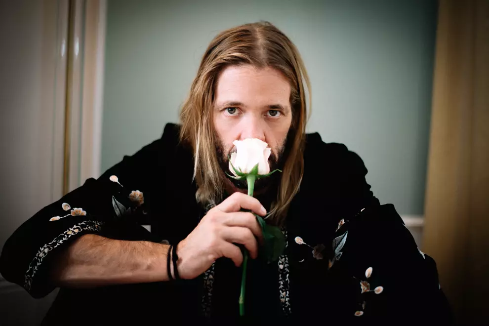 Taylor Hawkins & The Coattail Riders