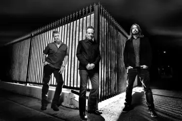 Them Crooked Vultures