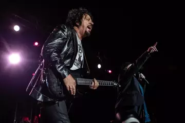 Pics by Brendan Delavere