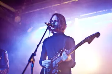 Toy, Pic by Thomas Graham