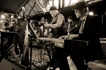 The WellSwung Daddies