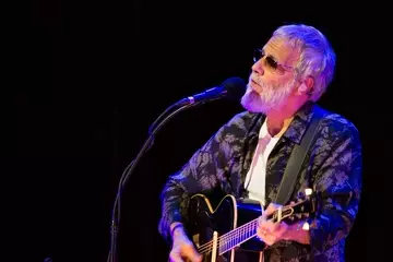 Yusuf / Cat Stevens soundchecking at Perth Arena