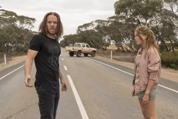 Minchin (left) and Alcock (right) in 'Upright'