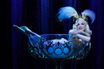 Dita Von Teese Announces 2018 Australian Tour