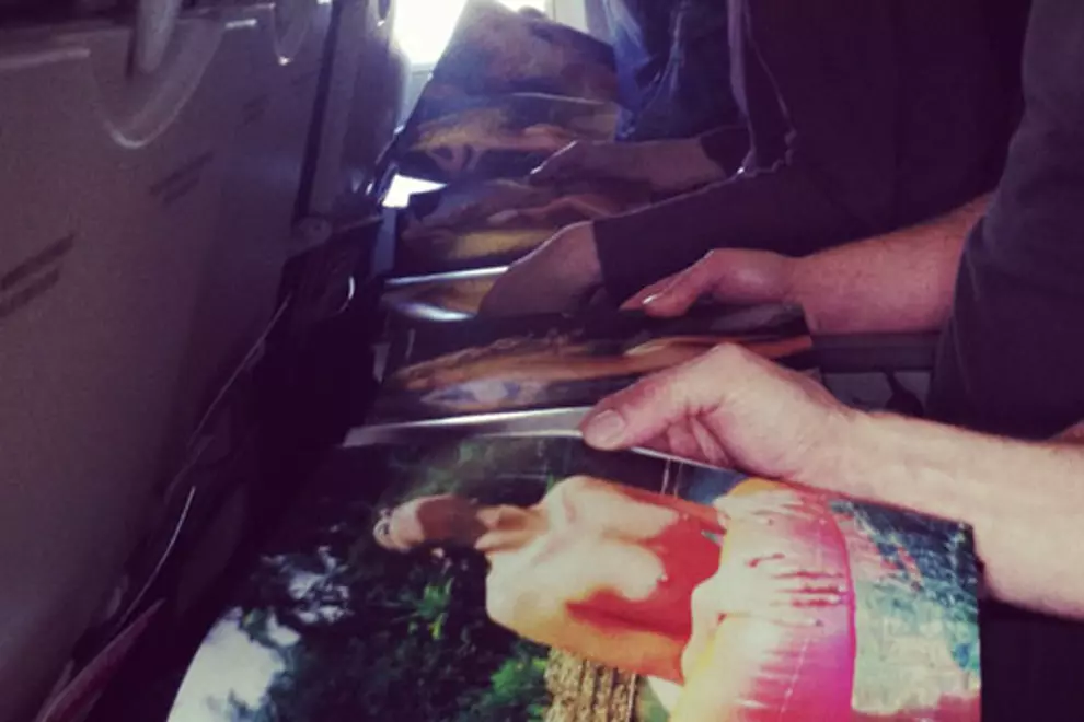 A good tour always starts with porn